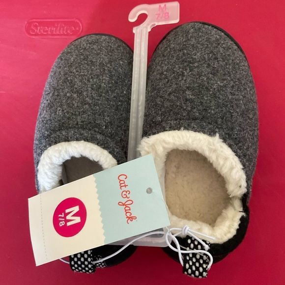 Cat & Jack Shoes Slippers Poshmark